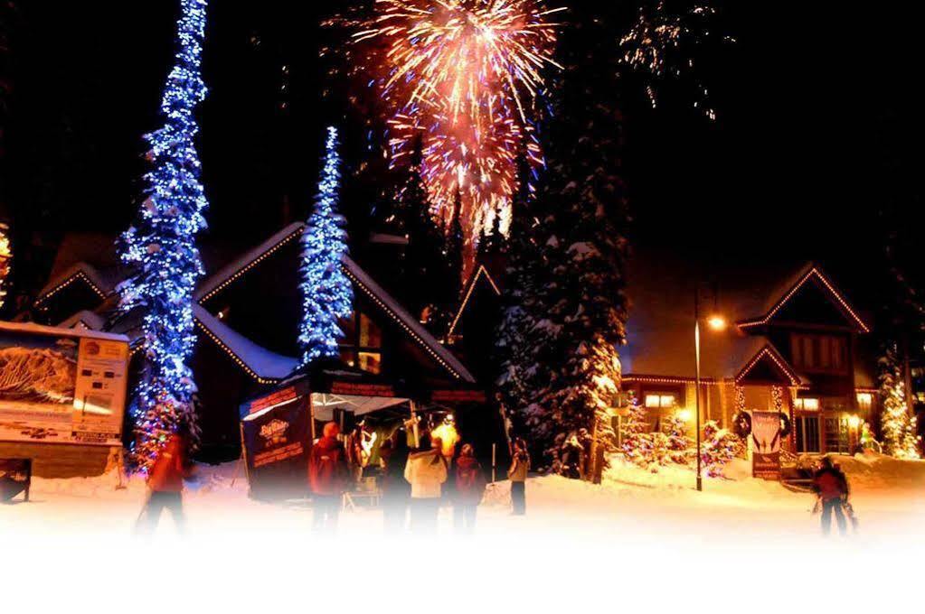 White Crystal Inn Big White Eksteriør billede